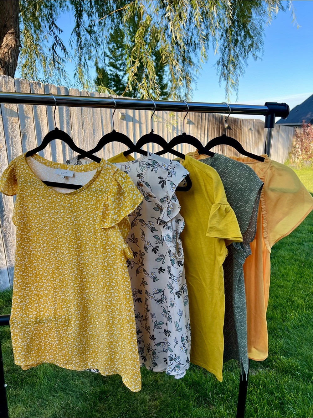 5 Loft/Loft Outlet Tops- Medium